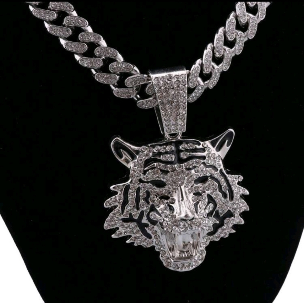 Iced Out Full Rhinestone Jumbo Tiger Head Pendant 3" & Cuban Chain Necklace 20" - Picture 4 of 7
